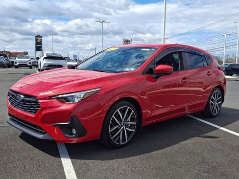 Used 2025 Subaru Impreza 2.0i Sport image 3