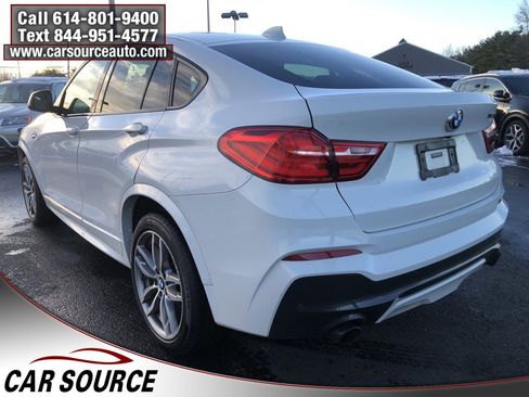 Used 2017 BMW X4 M40i image 9