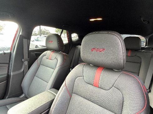 Used 2026 Chevrolet Trax RS FWD image 16