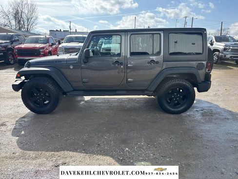 Used 2017 Jeep Wrangler Unlimited Sport image 2