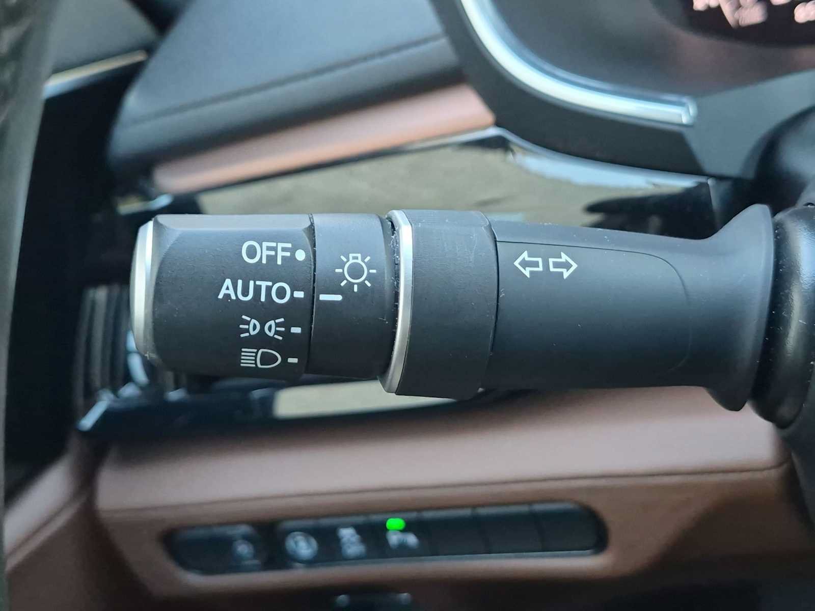 Used 2024 Acura MDX w/ Technology Package AWD/4WD image 29