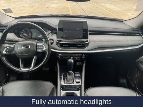 Used 2022 Jeep Compass Latitude w/ Sun and Sound Group image 25