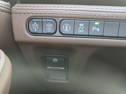 Certified 2026 Acura MDX SH-AWD w/ Advance Package image 32