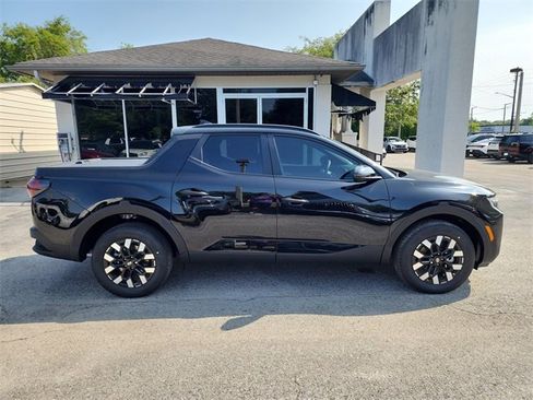 New 2025 Hyundai Santa Cruz SEL image 2