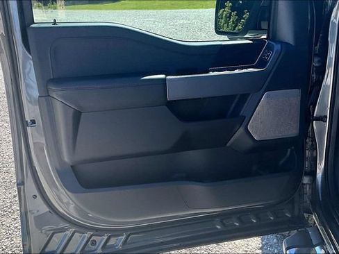 Used 2025 Ford F150 Lariat w/ Equipment Group 502A High AWD/4WD image 23