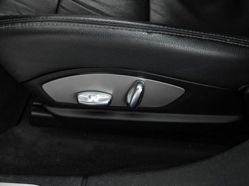 Used 2010 Porsche Panamera S RWD image 27