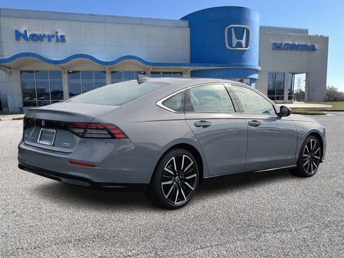 New 2025 Honda Accord Touring image 4