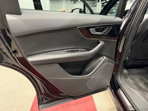 Used 2017 Audi Q7 3.0T Premium Plus AWD/4WD image 20