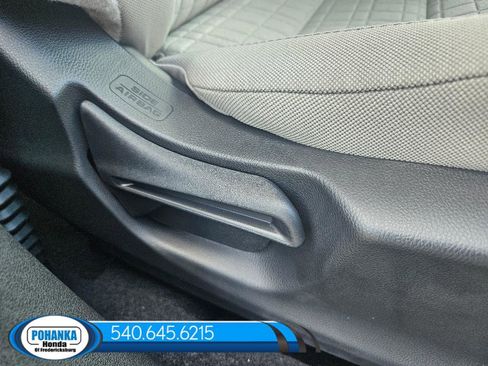 New 2026 Honda HR-V LX image 20
