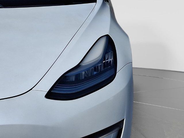 Used 2019 Tesla Model 3 Standard Range Plus RWD image 11