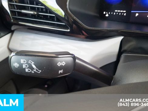 Used 2024 Volkswagen Taos S FWD image 34