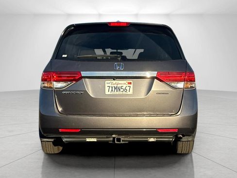 Used 2016 Honda Odyssey SE image 4
