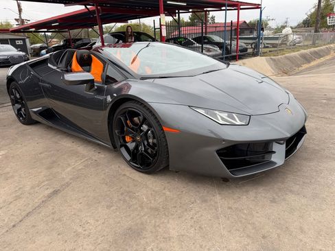 Used 2019 Lamborghini Huracan LP 580-2 image 34