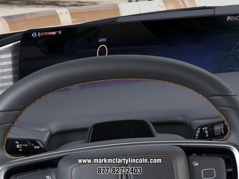 New 2026 Lincoln Navigator Black Label AWD/4WD image 12
