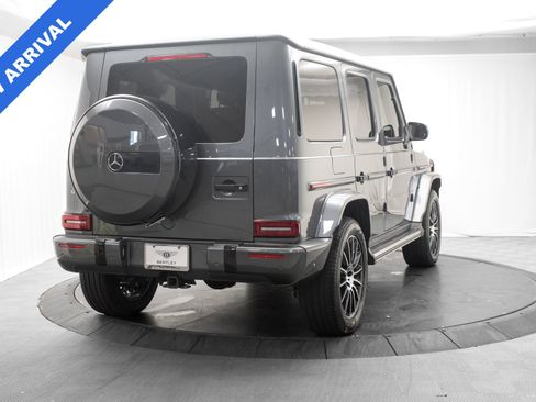 Used 2021 Mercedes-Benz G 550 image 3