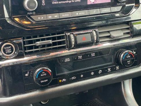 Certified 2023 Nissan Pathfinder Rock Creek image 22