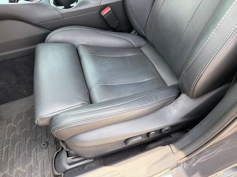 Certified 2025 Subaru Outback Touring AWD/4WD image 21