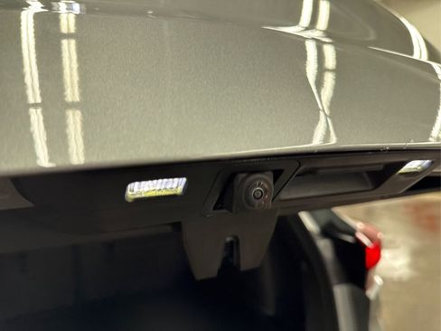 Used 2025 Chevrolet TrailBlazer LT w/ Convenience Package image 16