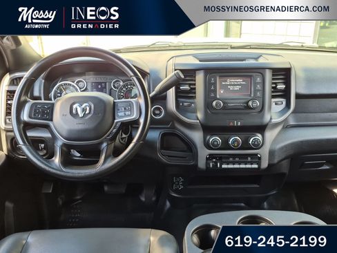 Used 2022 RAM 2500 Tradesman w/ Chrome Appearance Group RWD image 12