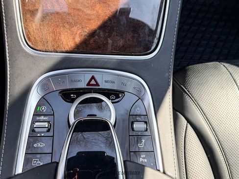 Used 2020 Mercedes-Benz S 560 4MATIC Sedan image 51