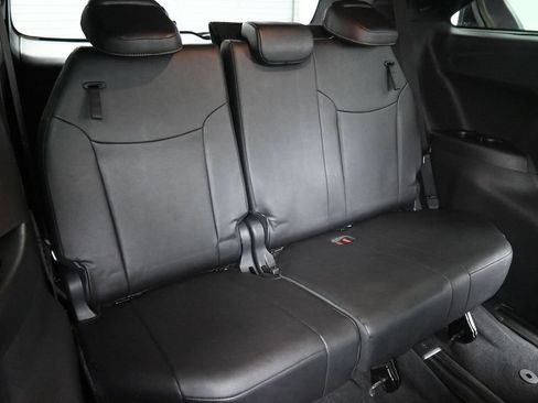 Certified 2026 Toyota Sienna XLE Woodland Edition AWD/4WD image 25