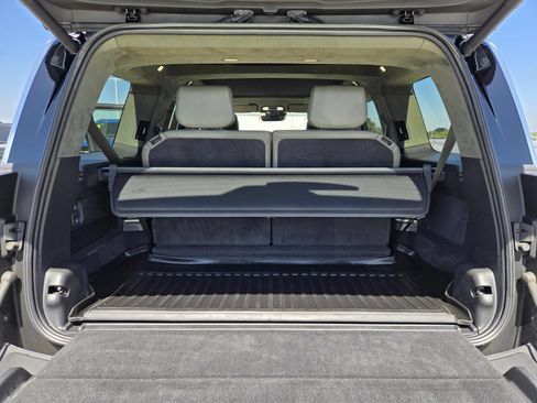 Used 2023 Rivian R1S Adventure Quad AWD/4WD image 24