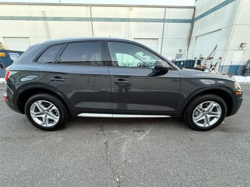 Used 2018 Audi Q5 2.0T Premium AWD/4WD image 18