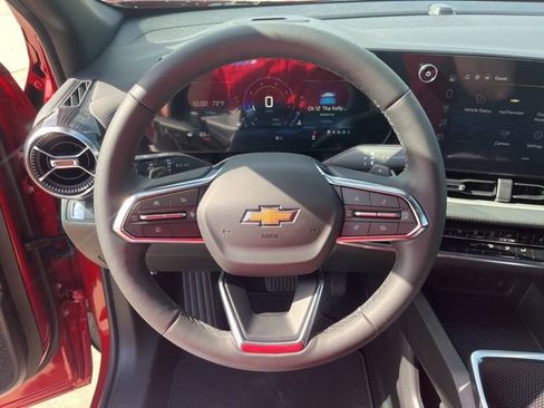 New 2026 Chevrolet Equinox LT FWD image 16