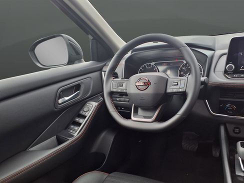 New 2026 Nissan Rogue SV AWD/4WD image 74