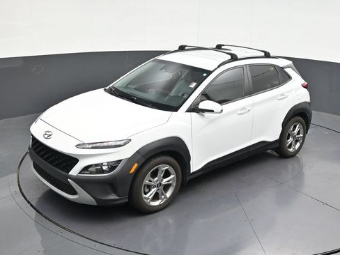 Used 2022 Hyundai Kona SEL FWD image 15