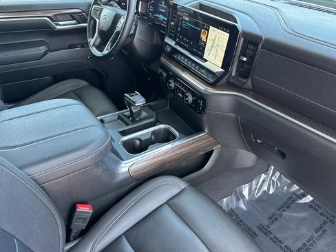 Used 2023 Chevrolet Silverado 1500 RST w/ Convenience Package II RWD image 35
