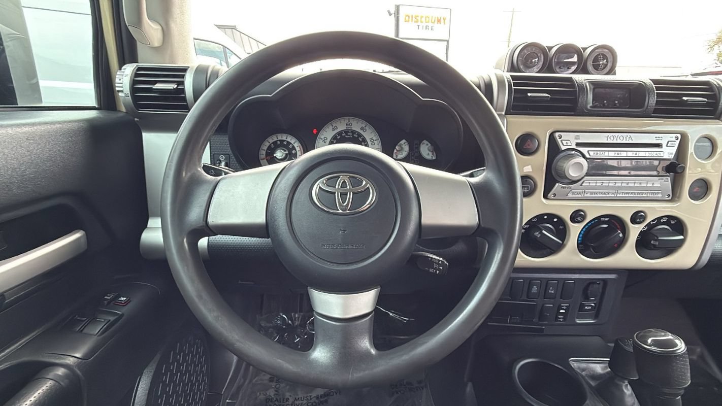 Used 2008 Toyota FJ Cruiser 4WD image 21
