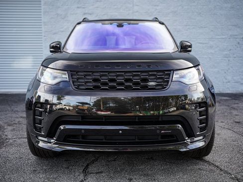 Used 2023 Land Rover Discovery S R-Dynamic image 4