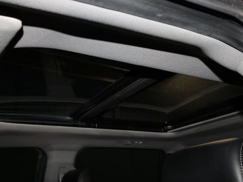 Used 2020 Ford F350 Lariat image 21