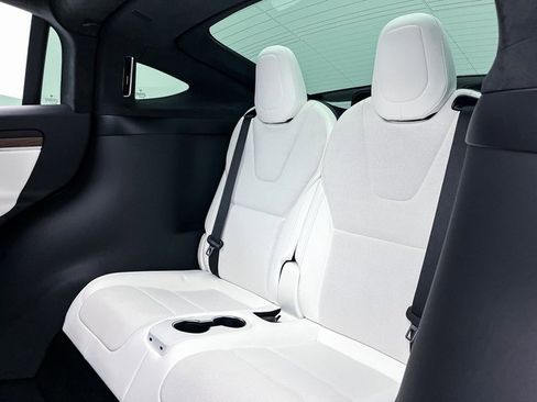 Used 2023 Tesla Model X image 35