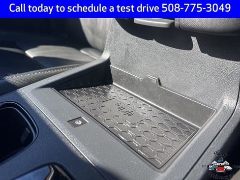 Used 2022 Nissan Frontier PRO-4X w/ Pro-4X Premium Package image 10