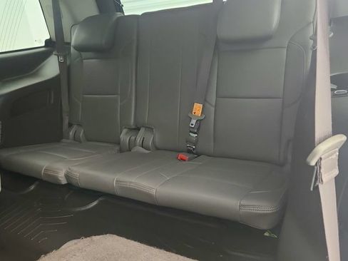 Used 2017 GMC Yukon Denali w/ Open Road Package RWD image 23