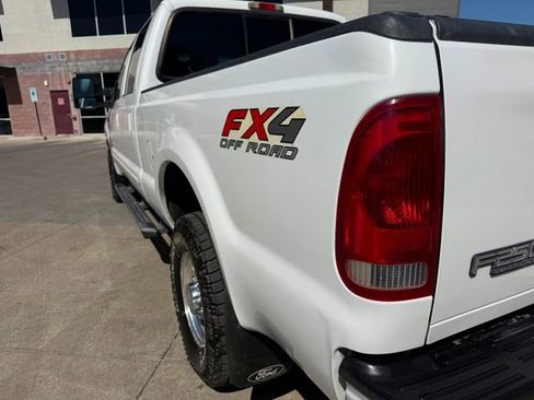 Used 2004 Ford F250 XLT AWD/4WD image 25