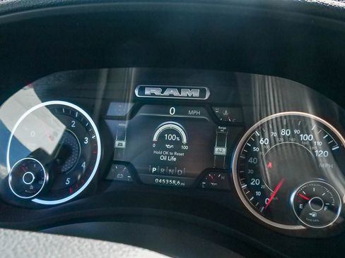 Used 2024 RAM 2500 Laramie w/ Safety Group image 22