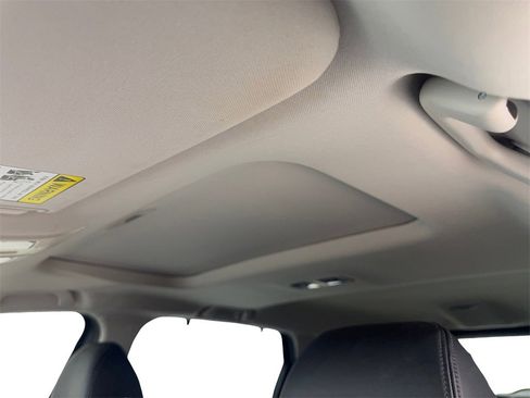 Used 2022 MAZDA CX-9 Touring w/ Touring Premium Package image 74