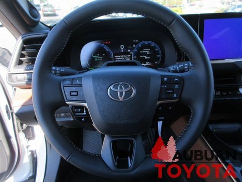 New 2026 Toyota Crown Signia image 11