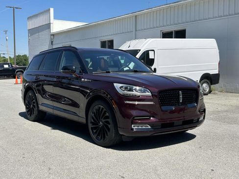 Used 2023 Lincoln Aviator Black Label w/ Jet Package image 1