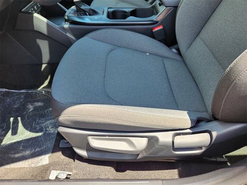 New 2025 Kia K4 LXS image 17