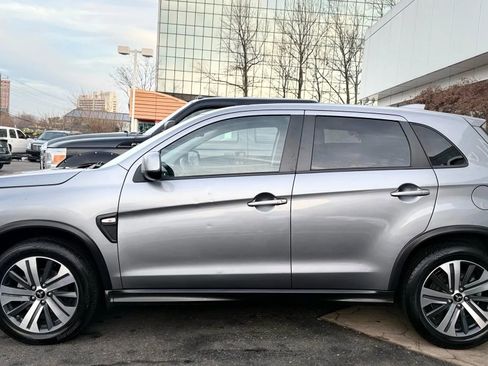 Used 2022 Mitsubishi Outlander Sport ES image 4