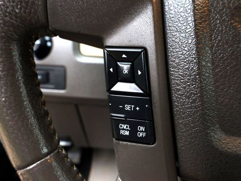 Used 2013 Ford F150 XLT w/ Luxury Equipment Group image 38