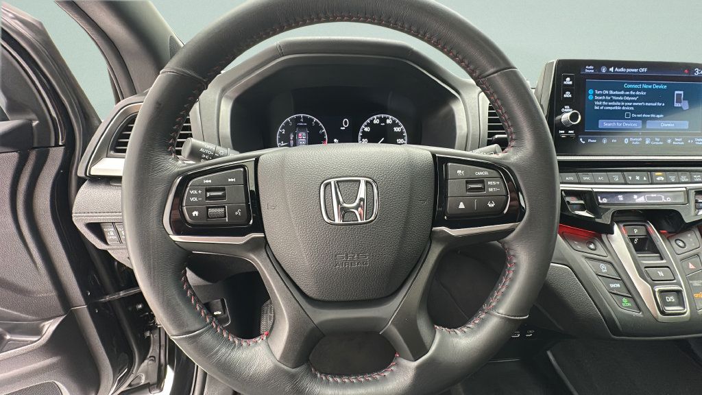 Used 2025 Honda Odyssey Sport-L image 15