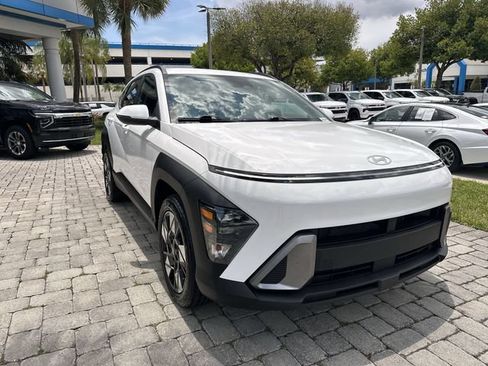 Used 2025 Hyundai Kona SEL FWD image 17