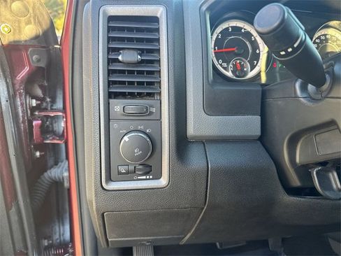 Used 2019 RAM 1500 Express w/ Express Value Package image 24