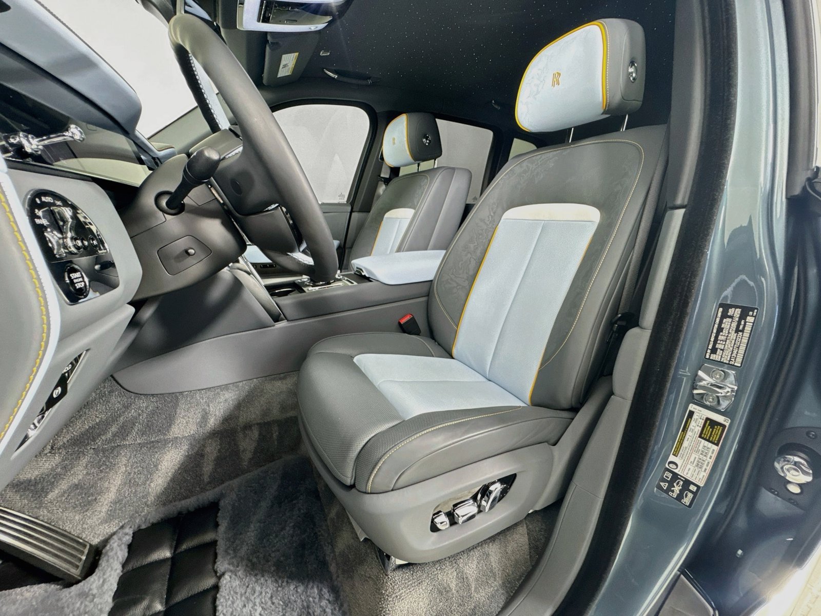Certified 2026 Rolls-Royce Cullinan AWD/4WD image 21