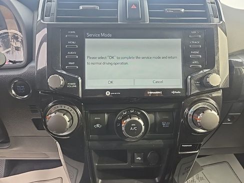 Used 2024 Toyota 4Runner TRD Off-Road image 23